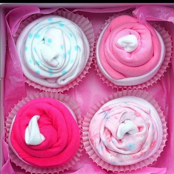 Baby Onesie Gift Box - Picture 6 of 8